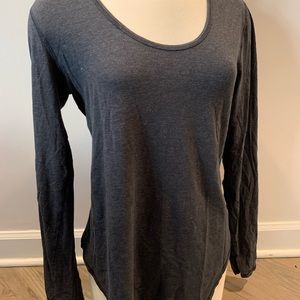 Lululemon long sleeved Live Tee Charcoal Size 8